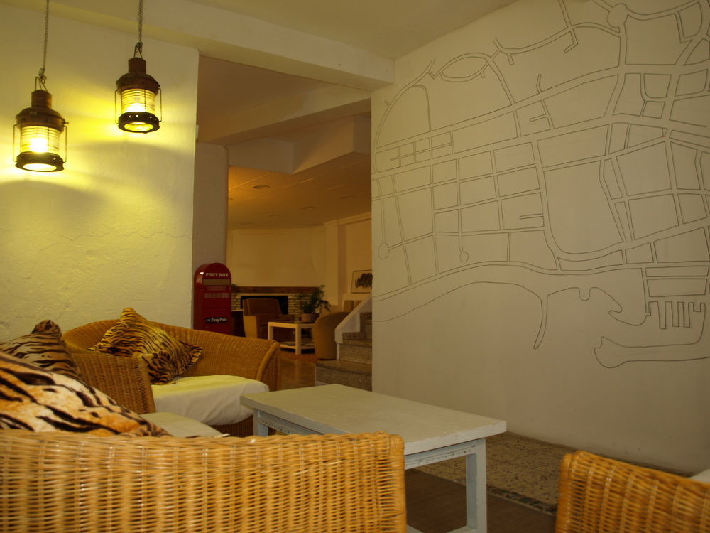 The Monkey Guest house Marbella